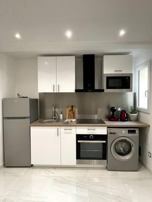 Appartement Cosy Et Moderne Proche De Disneyland Bussy-Saint-Georges Buitenkant foto