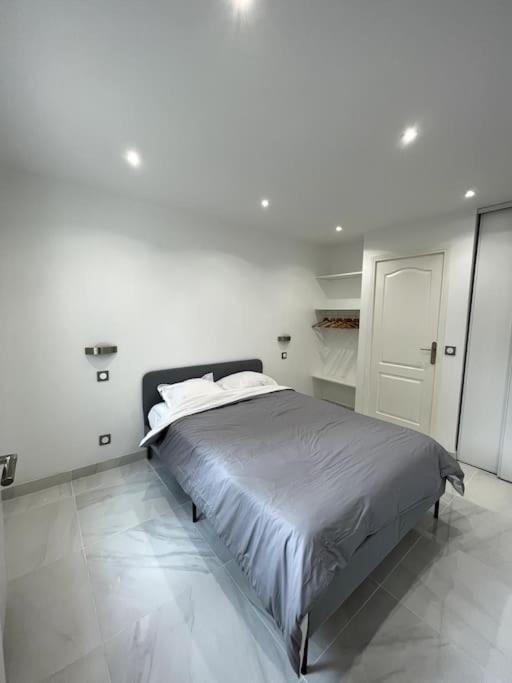 Appartement Cosy Et Moderne Proche De Disneyland Bussy-Saint-Georges Buitenkant foto